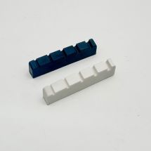 Muovi / grafiittisekoite satula, 5 -kielinen basso, musta NTCP083BK